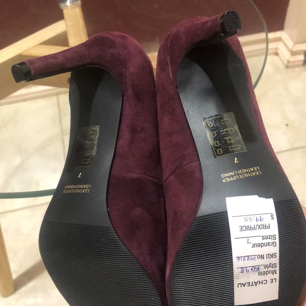 Brand New Le Chateau suede leather burgandy /wine heels - Picture 8 of 13